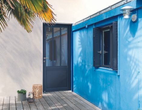 porte d'entrée aluminium vitrée style atelier - modèle mikasa