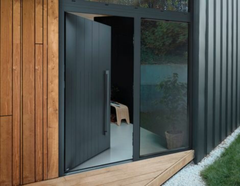 Portes d'entrée en aluminium gris anthracite / gris clair | Bel'M